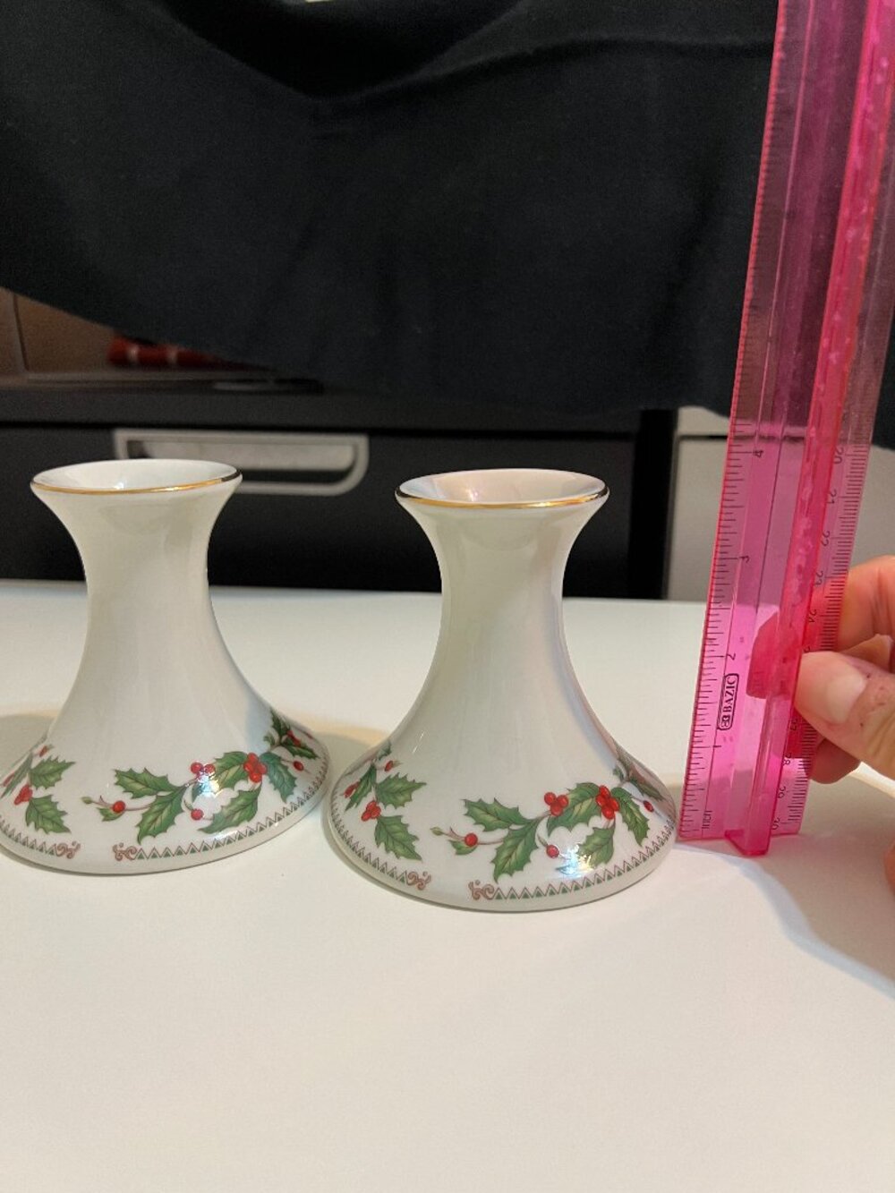 Macy’s Cellar" Ivory Holly candlestick holders-VINTAGE (1993, Made in Japan)